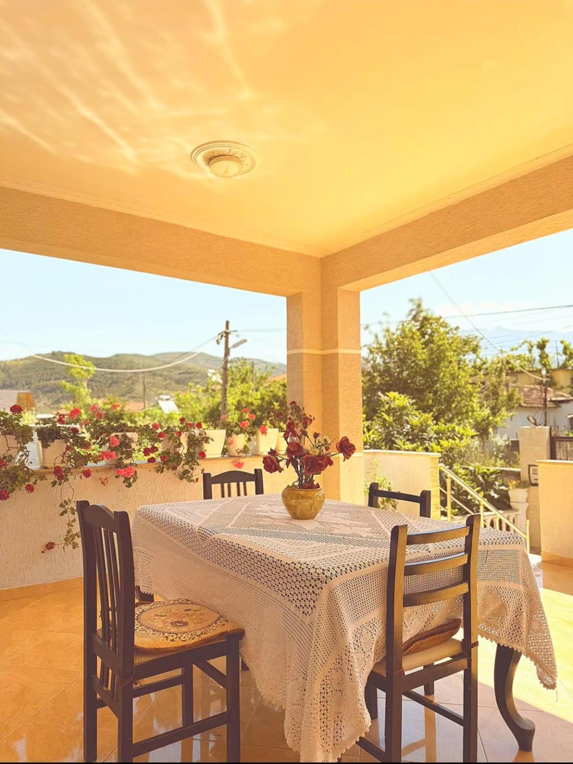 Anel'S Guesthouse Berat Kültér fotó