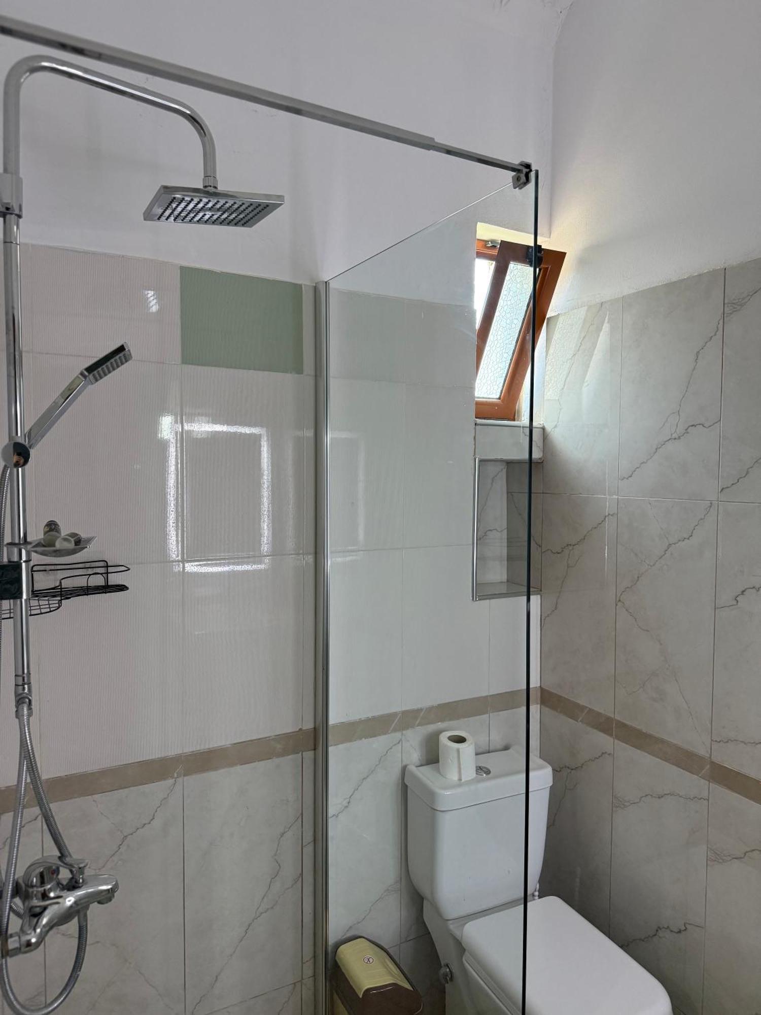 Anel'S Guesthouse Berat Kültér fotó